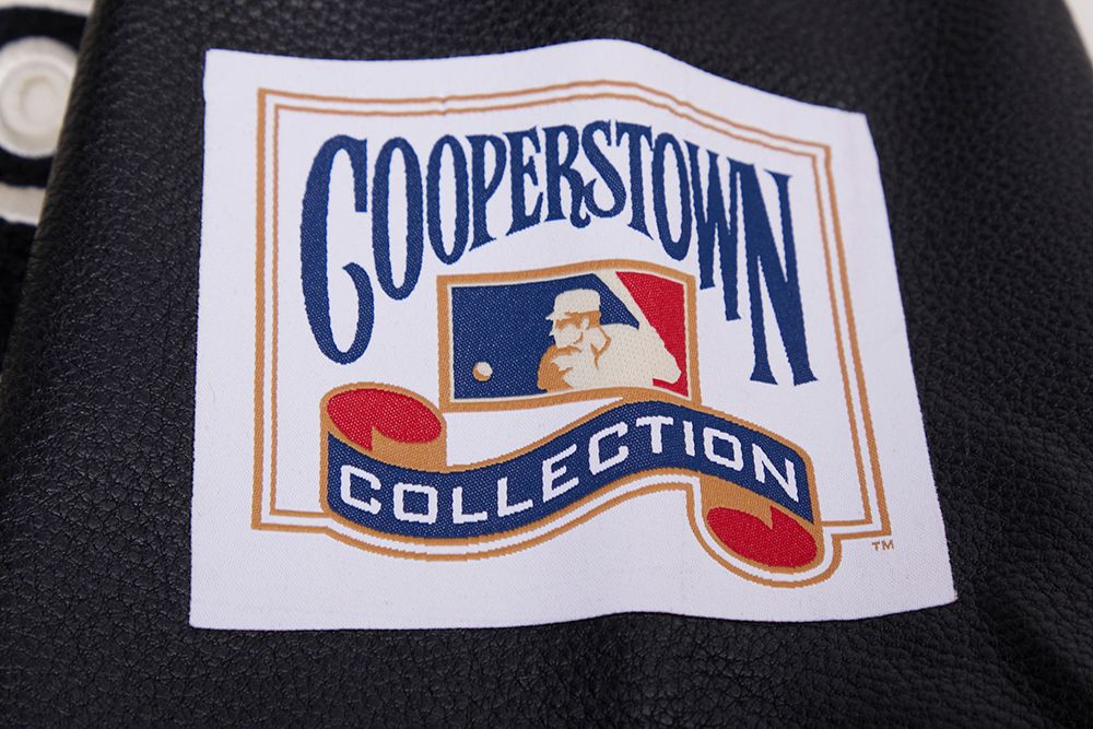 CHICAGO WHITE SOX MEN'S VARSITY JACKET RETRO CLASSICS