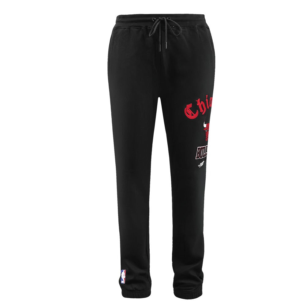 CHICAGO BULLS MEN'S SWEATPANT OLD ENGLISH