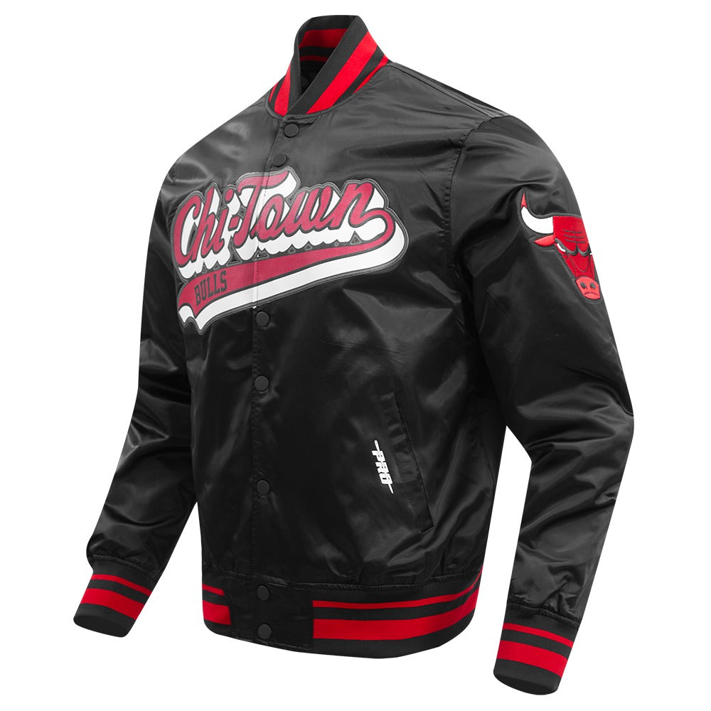 CHICAGO BULLS SCRIPT TAIL SATIN JACKET