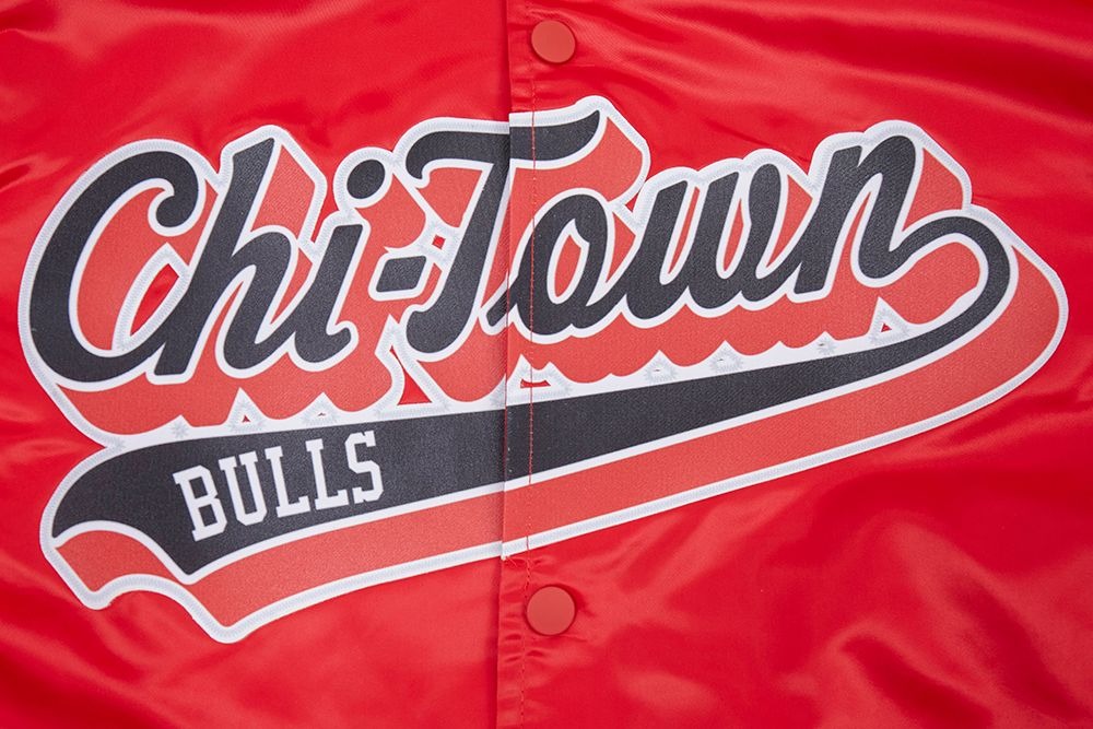 CHICAGO BULLS SCRIPT TAIL SATIN JACKET