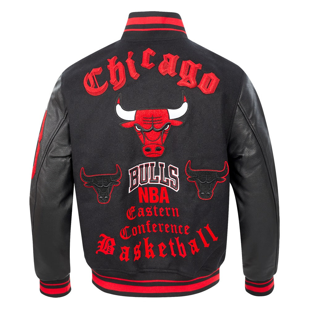 CHICAGO BULLS MEN'S VARSITY JACKET OLD ENGLISH