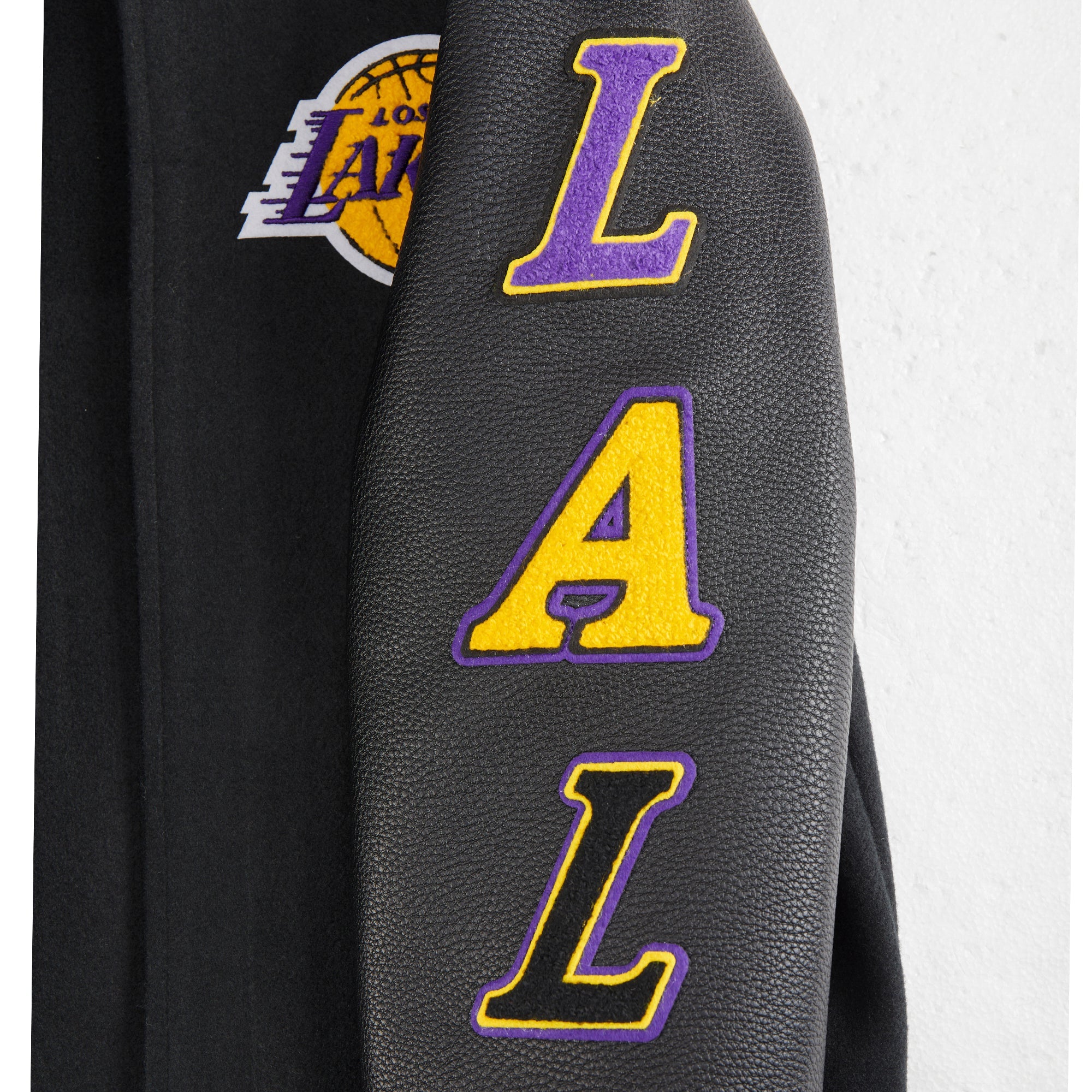 NBA LOS ANGELES LAKERS CLASSIC BIG BOYS WOOL VARSITY JACKET