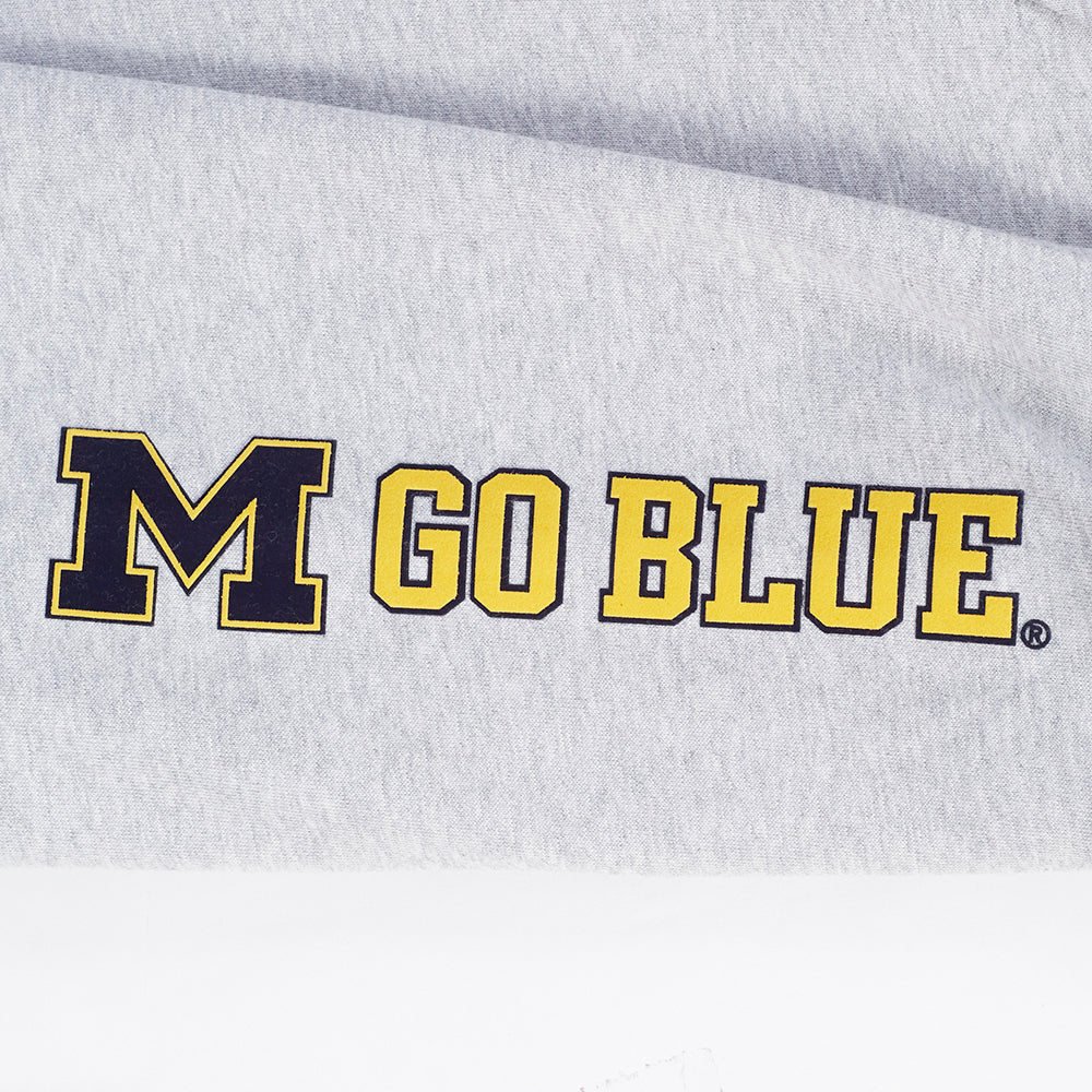 UNIVERSITY OF MICHIGAN CLASSIC MEN'S STACKED LOGO PULLOVER HOODIE
