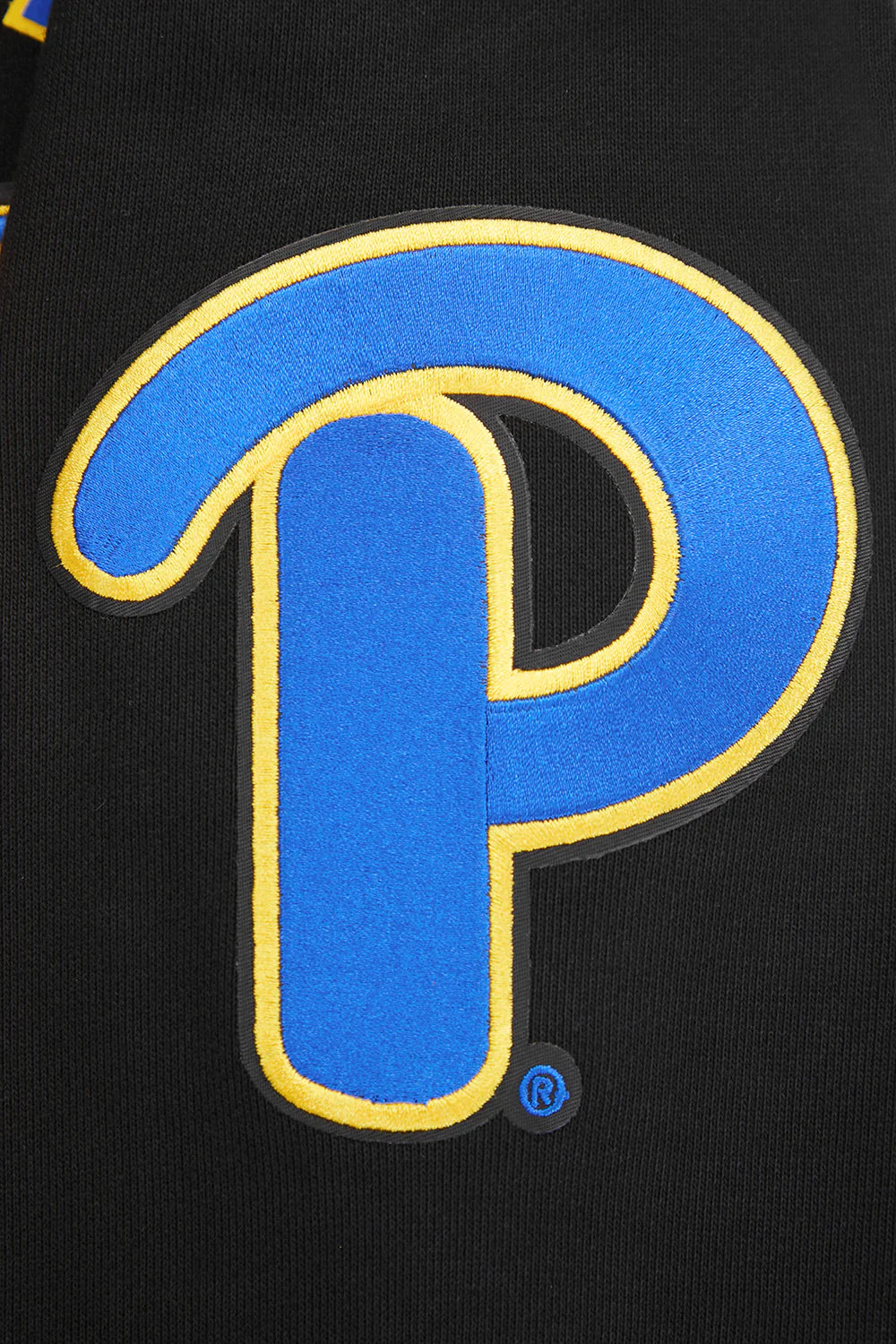 UNIVERSITY OF PITTSBURGH CLASSIC MEN'S STACKED LOGO PULLOVER HOODIE