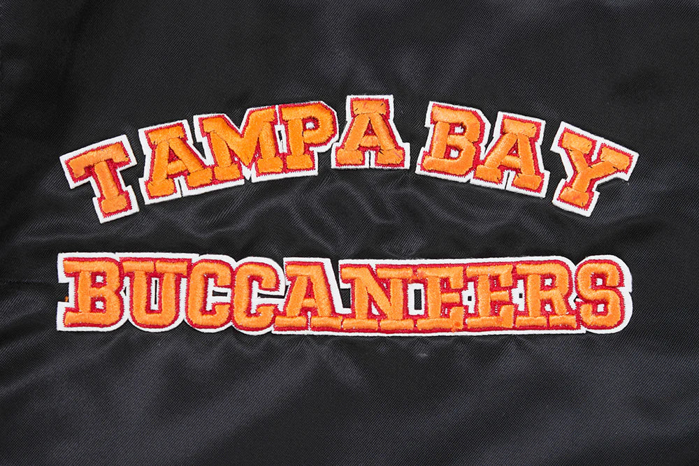 NFL TAMPA BAY BUCCANEERS RETRO CLASSIC MEN'S RIB SATIN JACKET