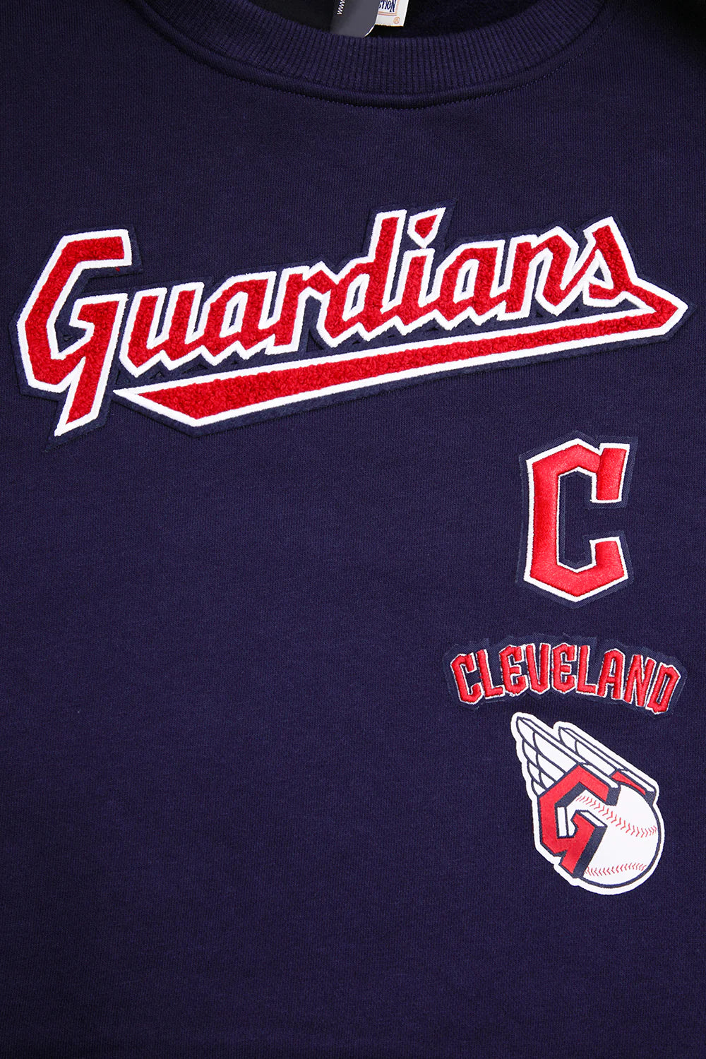 MLB CLEVELAND GUARDIANS RETRO CLASSIC WOMEN'S CREWNECK