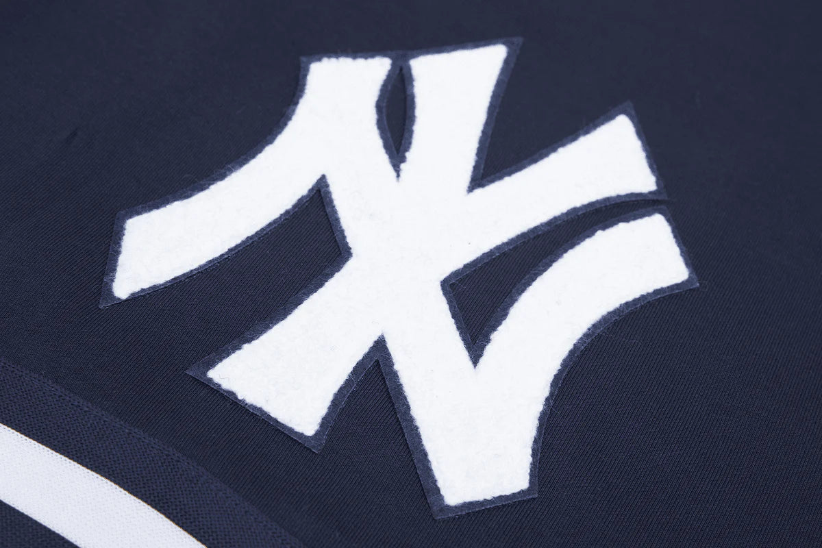 MLB NEW YORK YANKEES CLASSIC CHENILLE MEN'S SHORT