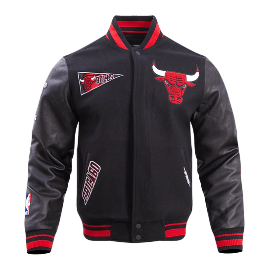 Pro Standard Chicago Bulls Retro Classic Rib Wool Varsity Jacket.