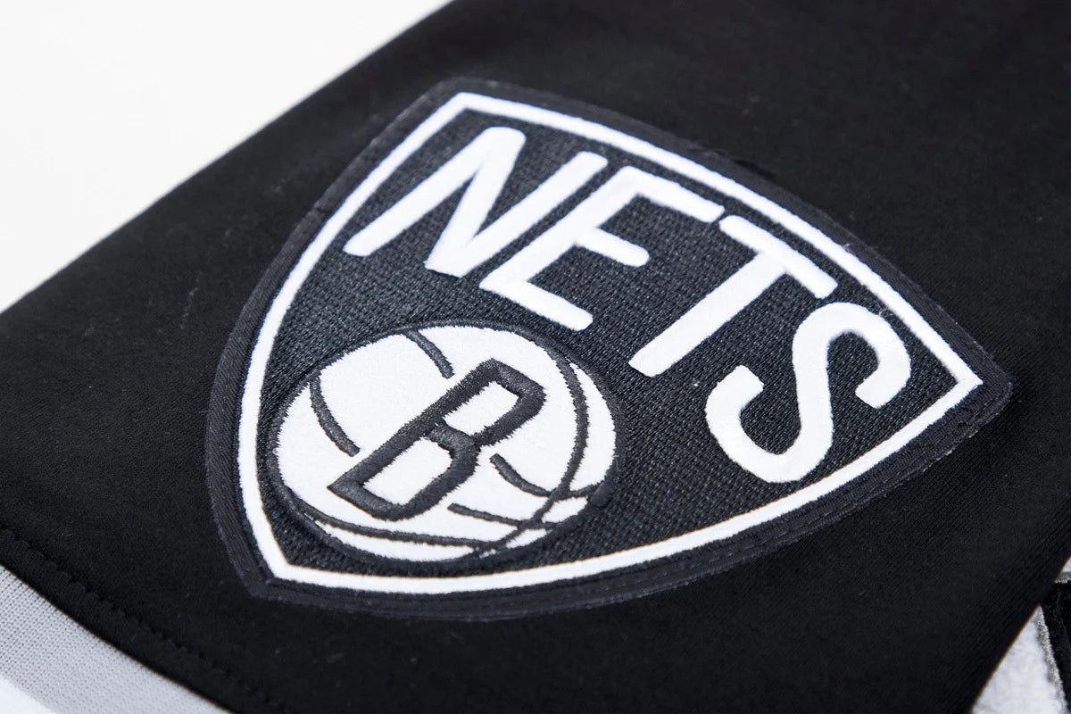 NBA BROOKLYN NETS CLASSIC CHENILLE MEN'S TEE
