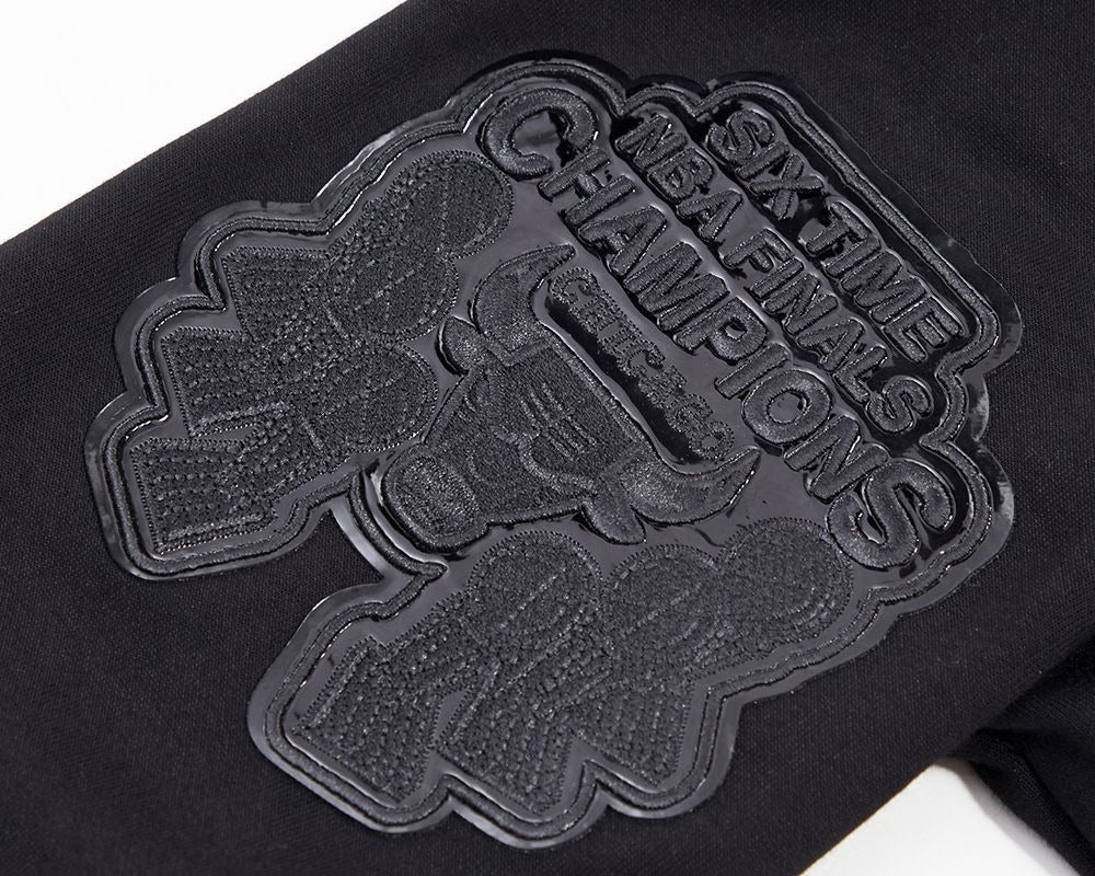 CHICAGO BULLS TRIPLE BLACK DK PO HOODIE