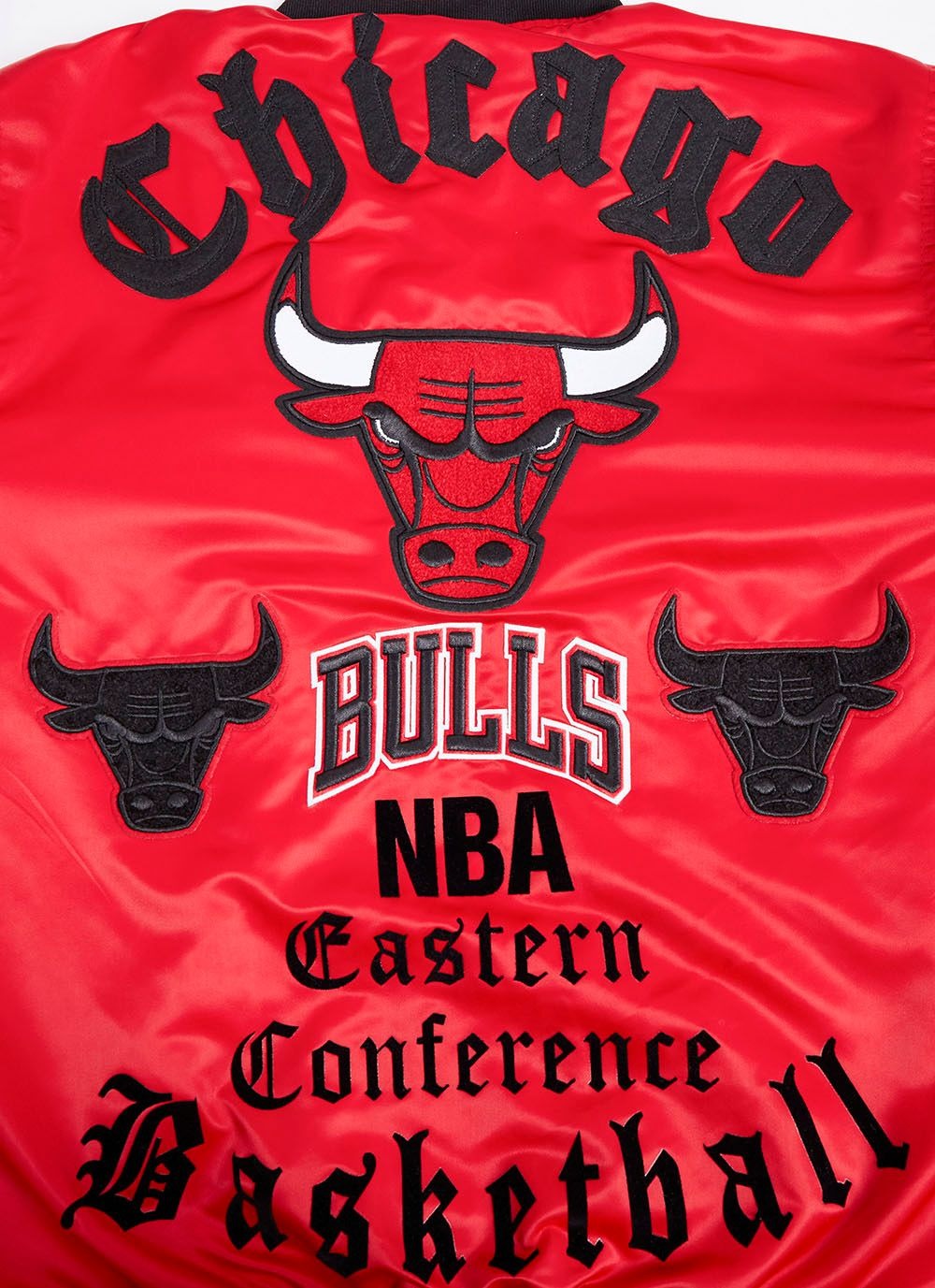 CHICAGO BULLS OLD ENGLISH LOGO SATIN JACKET