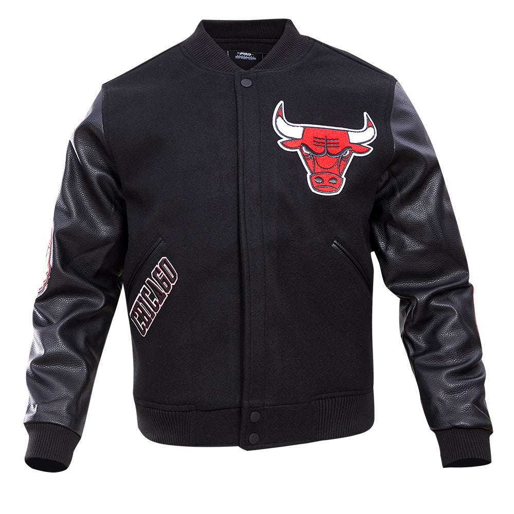 CHICAGO BULLS CLASSIC WOOL VARSITY JACKET