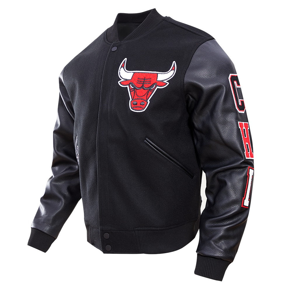 CHICAGO BULLS CLASSIC WOOL VARSITY JACKET