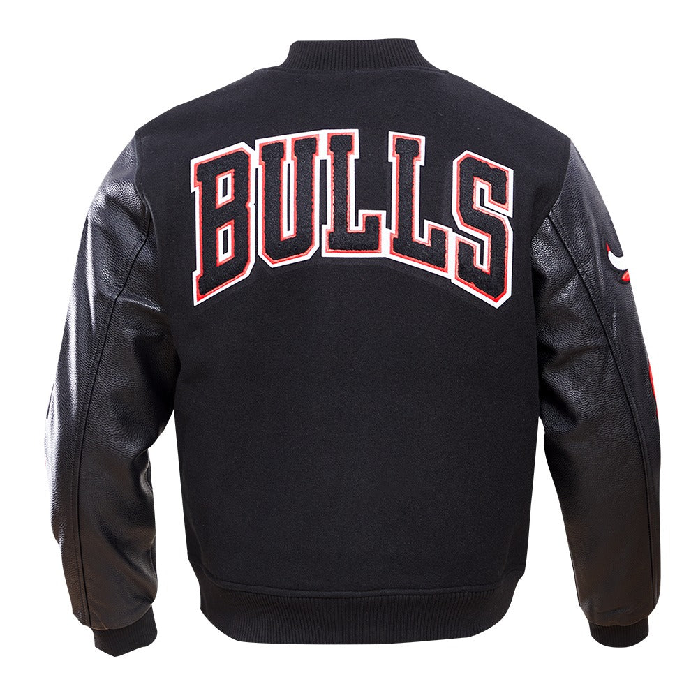 CHICAGO BULLS CLASSIC WOOL VARSITY JACKET