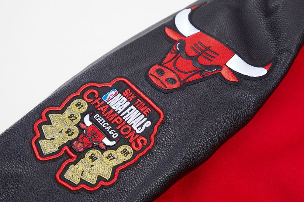 CHICAGO BULLS CLASSIC WOOL VARSITY JACKET