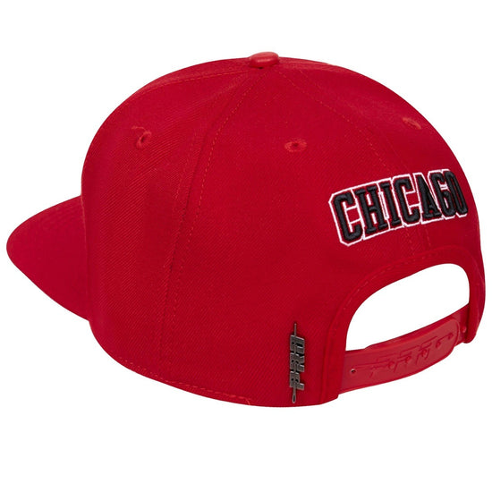 CHICAGO BULLS RETRO CLASSIC WORDMARK LOGO WOOL SNAPBACK HAT