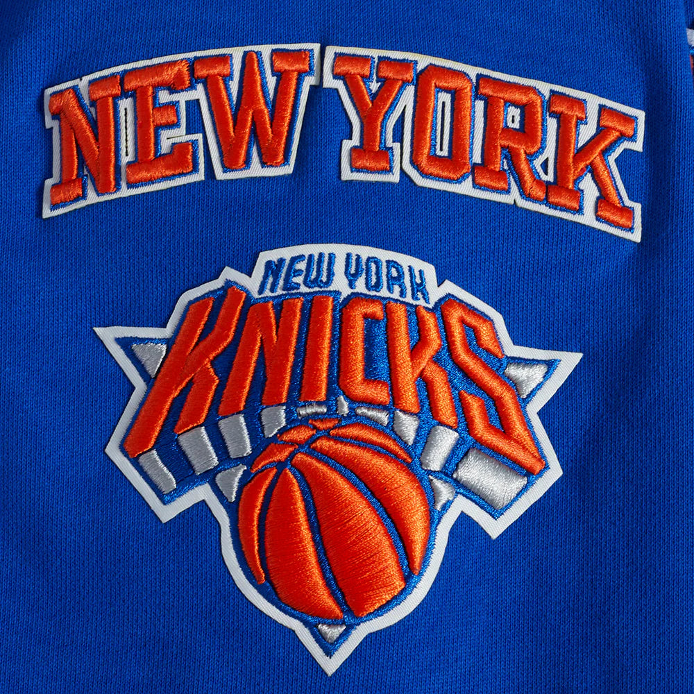 NBA NEW YORK KNICKS OLD ENGLISH MEN'S CREWNECK