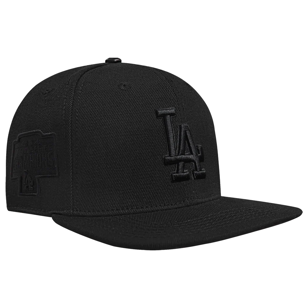 LOS ANGELES DODGERS BLACK OUT CLASSIC LOGO STRAPBACK